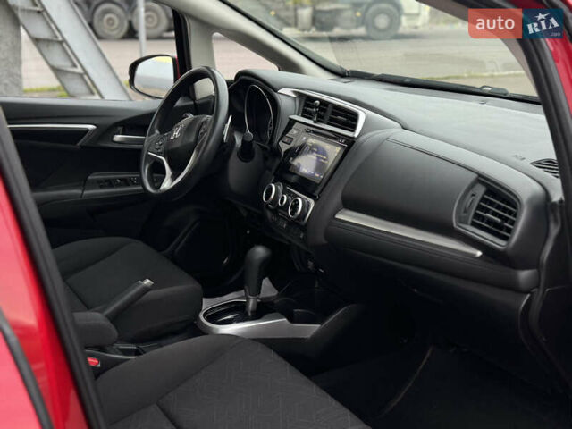 Червоний Хонда ФІТ, об'ємом двигуна 1.5 л та пробігом 74 тис. км за 10450 $, фото 43 на Automoto.ua