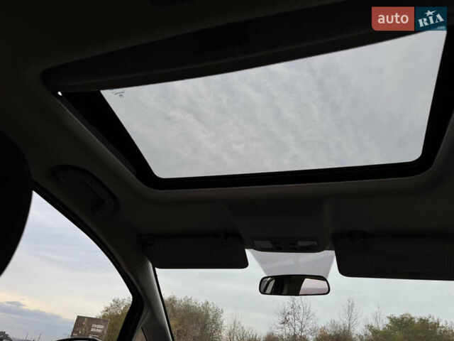 Червоний Хонда ФІТ, об'ємом двигуна 1.5 л та пробігом 74 тис. км за 10450 $, фото 30 на Automoto.ua