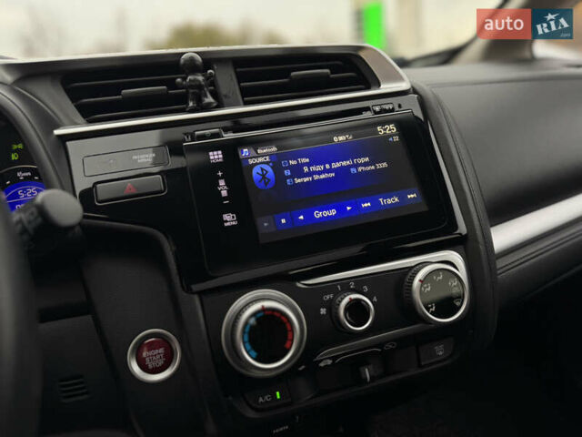 Червоний Хонда ФІТ, об'ємом двигуна 1.5 л та пробігом 74 тис. км за 10450 $, фото 36 на Automoto.ua