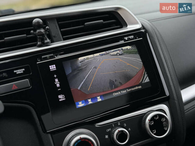 Червоний Хонда ФІТ, об'ємом двигуна 1.5 л та пробігом 74 тис. км за 10450 $, фото 42 на Automoto.ua