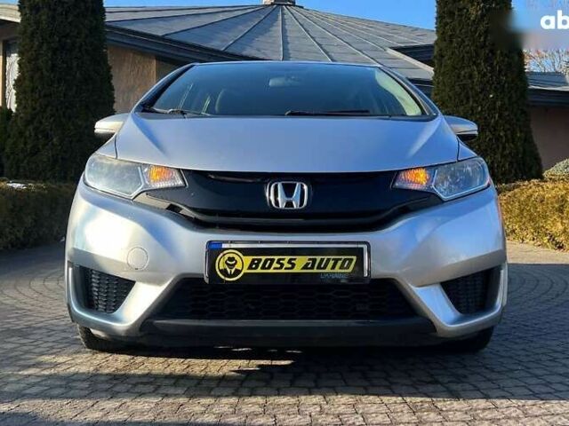 Хонда ФИТ, объемом двигателя 1.5 л и пробегом 130 тыс. км за 9900 $, фото 1 на Automoto.ua