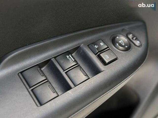 Хонда ФИТ, объемом двигателя 1.5 л и пробегом 94 тыс. км за 9999 $, фото 10 на Automoto.ua