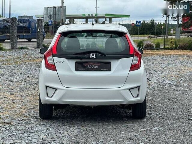 Хонда ФИТ, объемом двигателя 1.5 л и пробегом 138 тыс. км за 9950 $, фото 3 на Automoto.ua