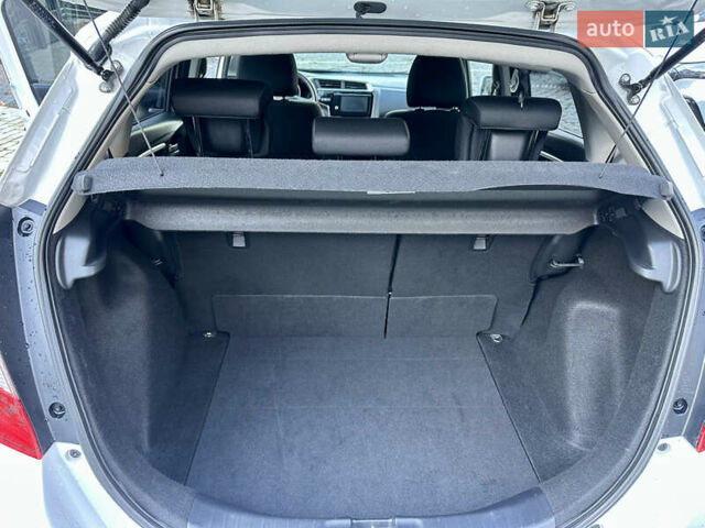 Хонда ФИТ, объемом двигателя 0 л и пробегом 40 тыс. км за 13300 $, фото 20 на Automoto.ua