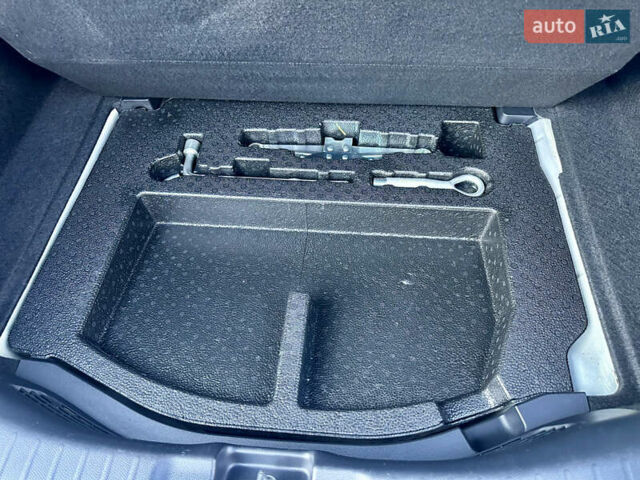 Хонда ФИТ, объемом двигателя 0 л и пробегом 40 тыс. км за 13300 $, фото 21 на Automoto.ua