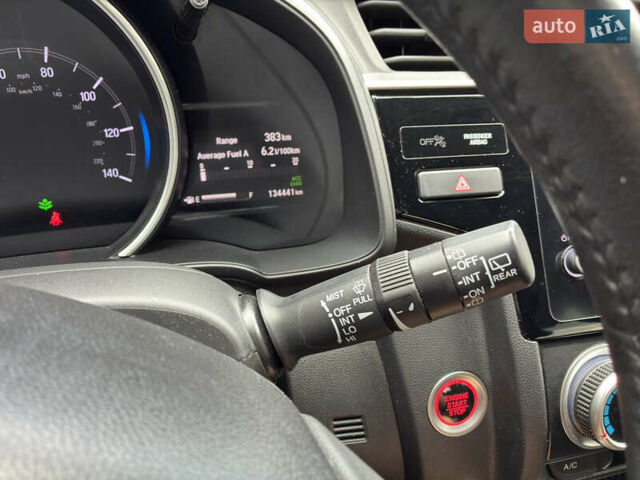 Желтый Хонда ФИТ, объемом двигателя 1.5 л и пробегом 135 тыс. км за 12500 $, фото 26 на Automoto.ua