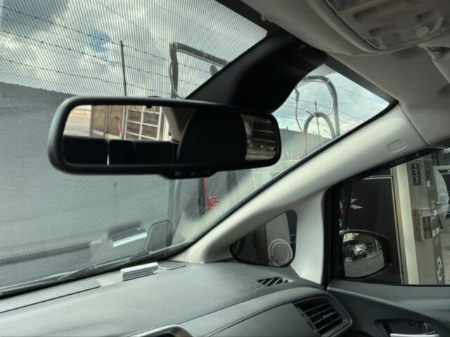 Желтый Хонда ФИТ, объемом двигателя 1.5 л и пробегом 136 тыс. км за 12000 $, фото 12 на Automoto.ua