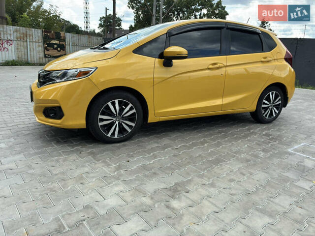Жовтий Хонда ФІТ, об'ємом двигуна 1.5 л та пробігом 135 тис. км за 12500 $, фото 1 на Automoto.ua