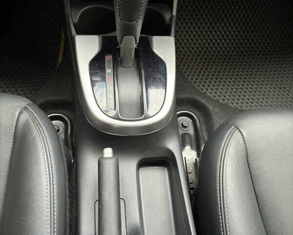 Желтый Хонда ФИТ, объемом двигателя 1.5 л и пробегом 137 тыс. км за 12000 $, фото 11 на Automoto.ua