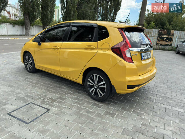 Желтый Хонда ФИТ, объемом двигателя 1.5 л и пробегом 135 тыс. км за 12500 $, фото 2 на Automoto.ua