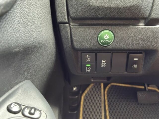 Желтый Хонда ФИТ, объемом двигателя 1.5 л и пробегом 136 тыс. км за 12000 $, фото 11 на Automoto.ua