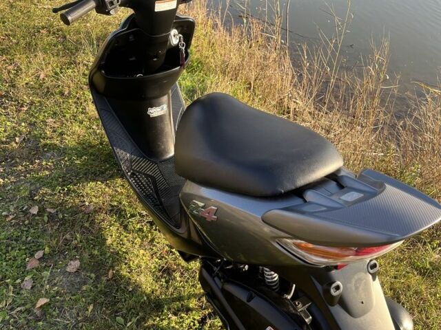 Серый Хонда ФИТ, объемом двигателя 10 л и пробегом 50 тыс. км за 415 $, фото 5 на Automoto.ua