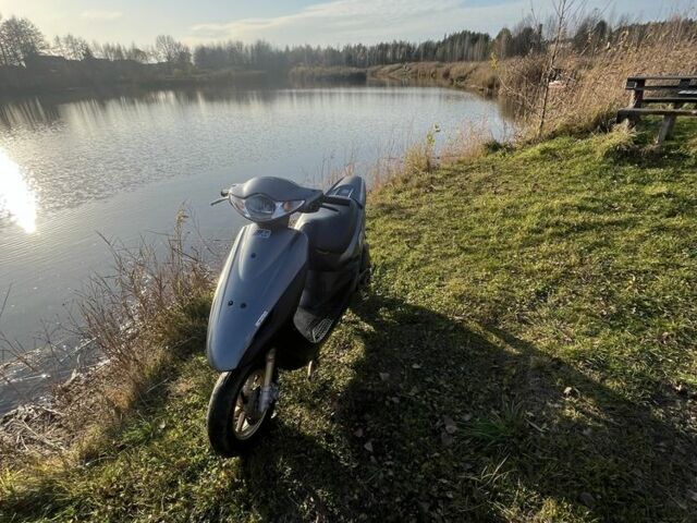 Серый Хонда ФИТ, объемом двигателя 10 л и пробегом 50 тыс. км за 415 $, фото 6 на Automoto.ua