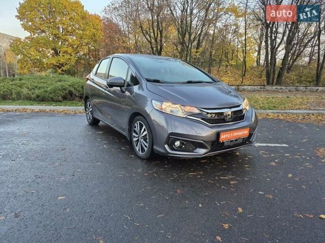 Серый Хонда ФИТ, объемом двигателя 1.5 л и пробегом 45 тыс. км за 11500 $, фото 1 на Automoto.ua
