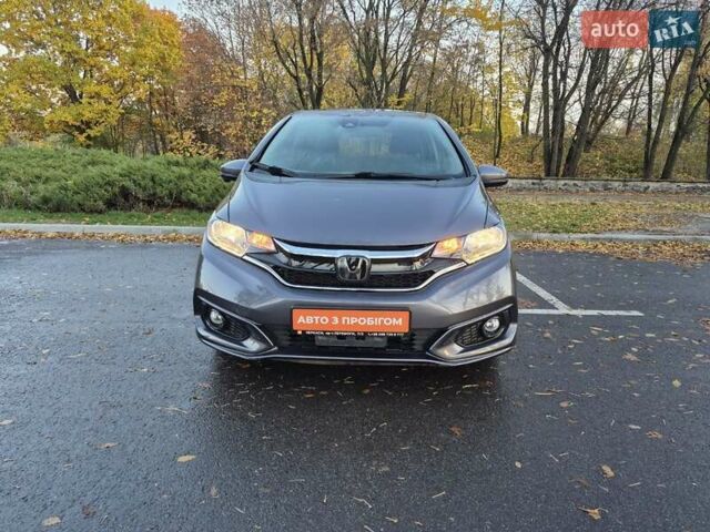 Серый Хонда ФИТ, объемом двигателя 1.5 л и пробегом 45 тыс. км за 11500 $, фото 2 на Automoto.ua