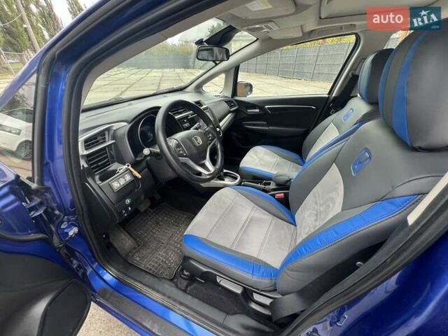 Хонда ФИТ 2017 в Харькове на Automoto.ua Синий Хонда ФИТ, объемом двигателя 1.5 л и пробегом 45 тыс. км за 11500 $, фото 7 на Automoto.ua