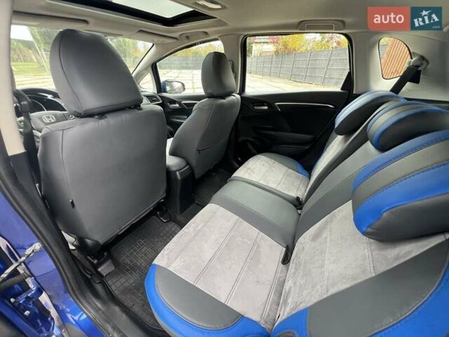 Хонда ФИТ 2017 в Харькове на Automoto.ua Синий Хонда ФИТ, объемом двигателя 1.5 л и пробегом 45 тыс. км за 11500 $, фото 11 на Automoto.ua