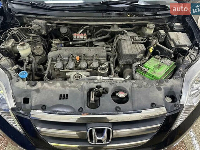 Черный Хонда ФРВ, объемом двигателя 1.8 л и пробегом 313 тыс. км за 5800 $, фото 2 на Automoto.ua
