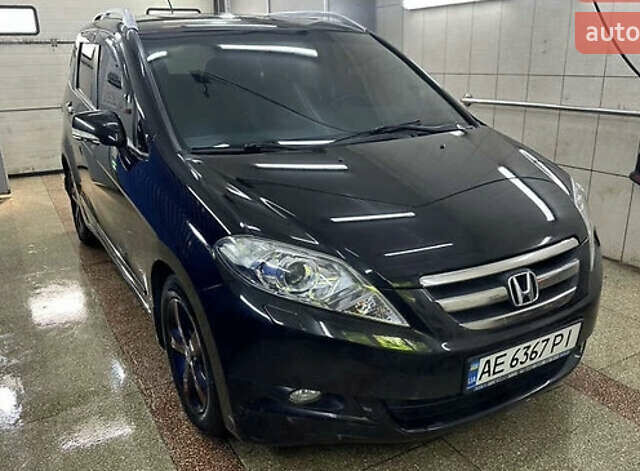 Черный Хонда ФРВ, объемом двигателя 1.8 л и пробегом 313 тыс. км за 5800 $, фото 3 на Automoto.ua