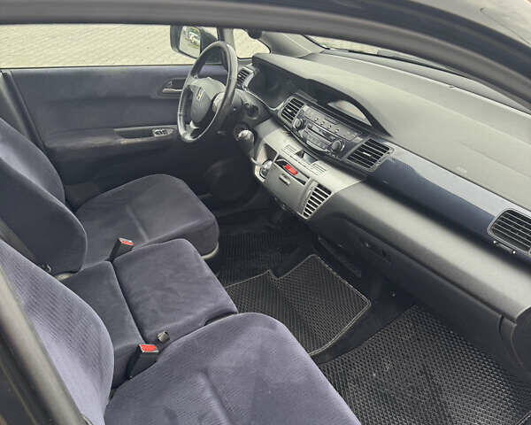 Черный Хонда ФРВ, объемом двигателя 2.2 л и пробегом 255 тыс. км за 6100 $, фото 23 на Automoto.ua