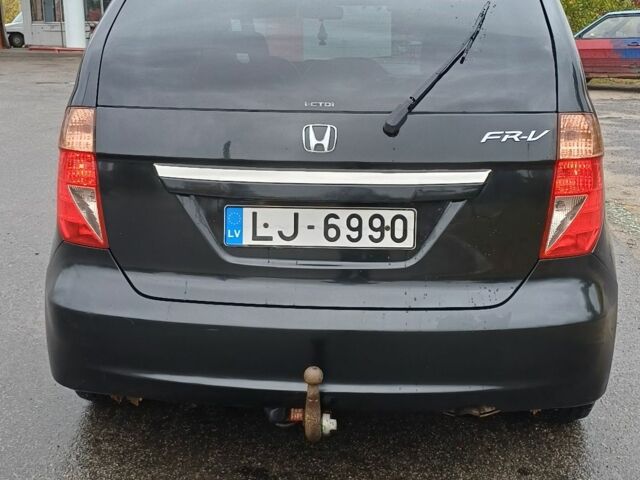 Чорний Хонда ФРВ, об'ємом двигуна 2 л та пробігом 316 тис. км за 3900 $, фото 3 на Automoto.ua
