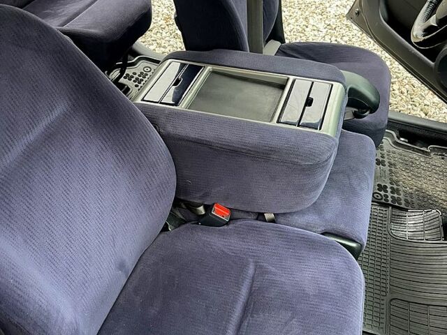 Черный Хонда ФРВ, объемом двигателя 1.8 л и пробегом 212 тыс. км за 6500 $, фото 7 на Automoto.ua