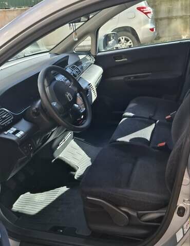 Хонда ФРВ, объемом двигателя 1.7 л и пробегом 161 тыс. км за 6000 $, фото 1 на Automoto.ua
