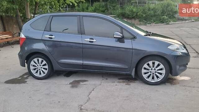 Хонда ФРВ, объемом двигателя 1.67 л и пробегом 250 тыс. км за 5800 $, фото 6 на Automoto.ua