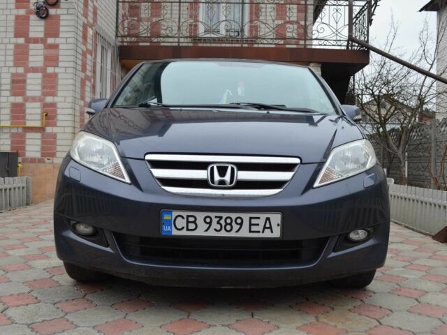 Серый Хонда ФРВ, объемом двигателя 2 л и пробегом 273 тыс. км за 4999 $, фото 1 на Automoto.ua