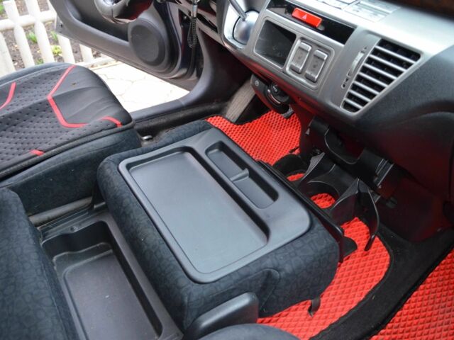 Серый Хонда ФРВ, объемом двигателя 2 л и пробегом 273 тыс. км за 4999 $, фото 19 на Automoto.ua