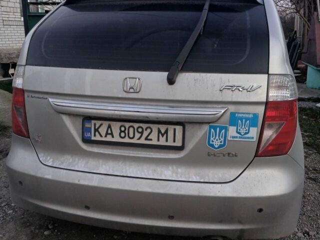 Серый Хонда ФРВ, объемом двигателя 2.2 л и пробегом 360 тыс. км за 5200 $, фото 1 на Automoto.ua