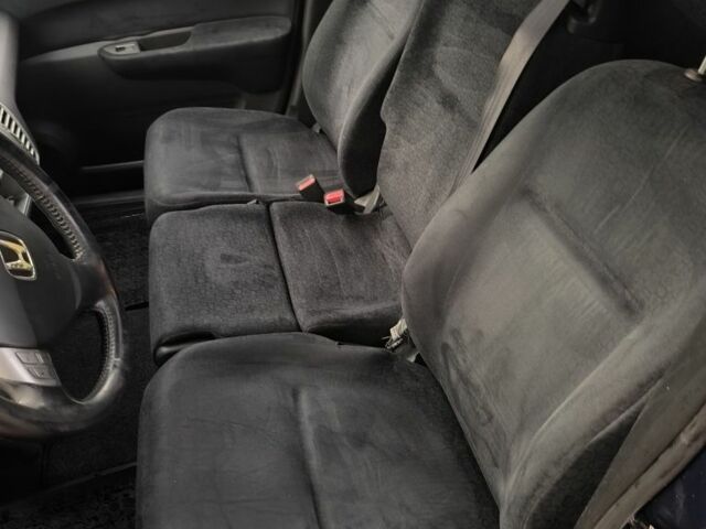 Синій Хонда ФРВ, об'ємом двигуна 2 л та пробігом 300 тис. км за 4700 $, фото 5 на Automoto.ua