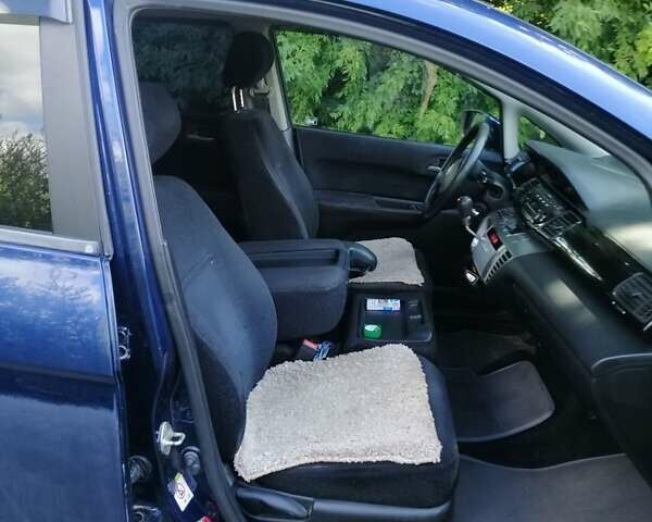 Синій Хонда ФРВ, об'ємом двигуна 1.7 л та пробігом 265 тис. км за 4600 $, фото 4 на Automoto.ua