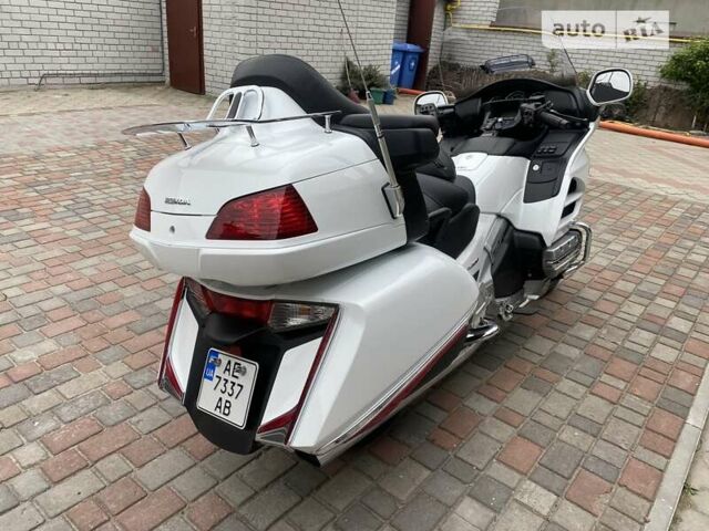 Белый Хонда GL 1800 Gold Wing, объемом двигателя 0 л и пробегом 10 тыс. км за 21500 $, фото 13 на Automoto.ua