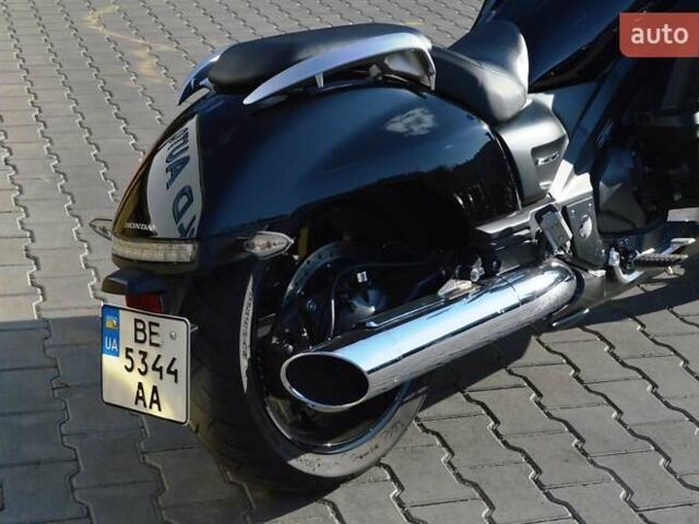 Черный Хонда GL 1800 Gold Wing, объемом двигателя 1.8 л и пробегом 3 тыс. км за 22000 $, фото 11 на Automoto.ua