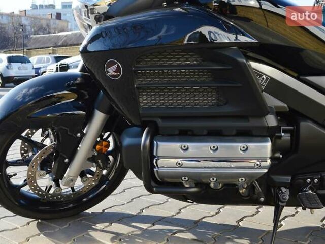 Черный Хонда GL 1800 Gold Wing, объемом двигателя 1.8 л и пробегом 3 тыс. км за 22000 $, фото 13 на Automoto.ua