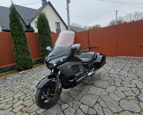 Черный Хонда GL 1800 Gold Wing, объемом двигателя 1.8 л и пробегом 1 тыс. км за 10500 $, фото 7 на Automoto.ua
