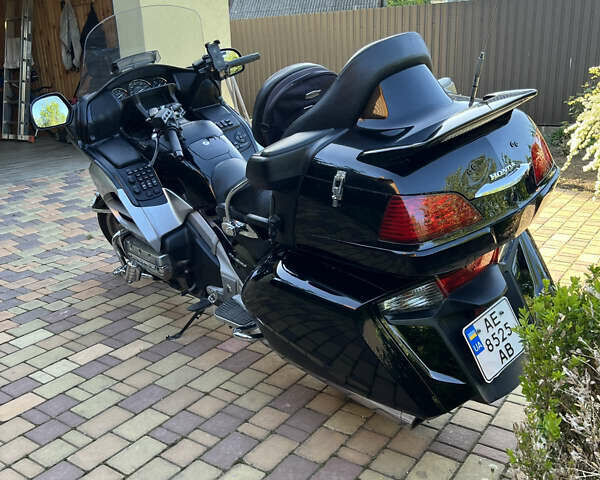 Чорний Хонда GL 1800 Gold Wing, об'ємом двигуна 0 л та пробігом 51 тис. км за 17300 $, фото 5 на Automoto.ua