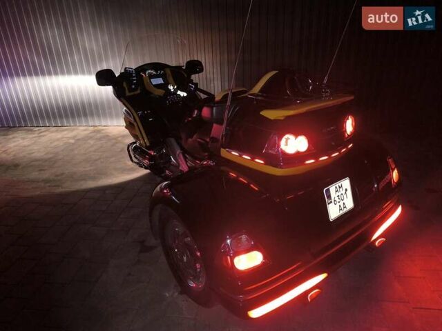 Черный Хонда GL 1800 Gold Wing, объемом двигателя 1.83 л и пробегом 24 тыс. км за 15800 $, фото 2 на Automoto.ua