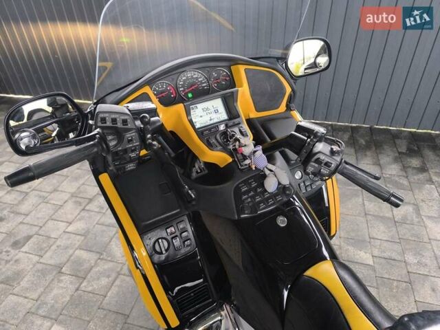 Черный Хонда GL 1800 Gold Wing, объемом двигателя 1.83 л и пробегом 24 тыс. км за 15800 $, фото 7 на Automoto.ua