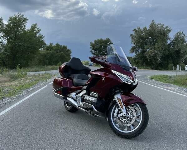 Красный Хонда GL 1800 Gold Wing, объемом двигателя 0 л и пробегом 7 тыс. км за 24199 $, фото 1 на Automoto.ua