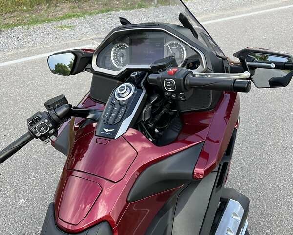 Красный Хонда GL 1800 Gold Wing, объемом двигателя 0 л и пробегом 7 тыс. км за 24199 $, фото 5 на Automoto.ua