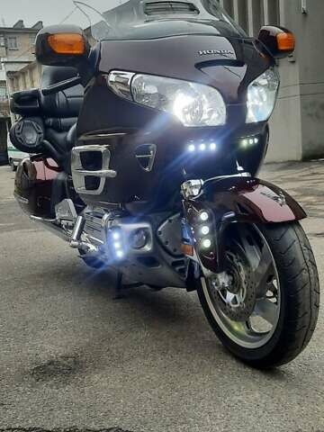 Красный Хонда GL 1800 Gold Wing, объемом двигателя 1.8 л и пробегом 41 тыс. км за 15377 $, фото 15 на Automoto.ua