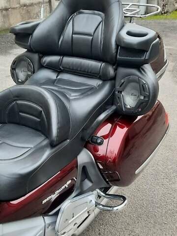 Красный Хонда GL 1800 Gold Wing, объемом двигателя 1.8 л и пробегом 41 тыс. км за 15377 $, фото 27 на Automoto.ua