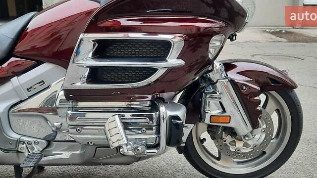 Красный Хонда GL 1800 Gold Wing, объемом двигателя 1.8 л и пробегом 41 тыс. км за 15377 $, фото 31 на Automoto.ua