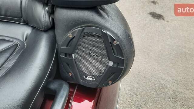 Красный Хонда GL 1800 Gold Wing, объемом двигателя 1.8 л и пробегом 41 тыс. км за 15377 $, фото 22 на Automoto.ua