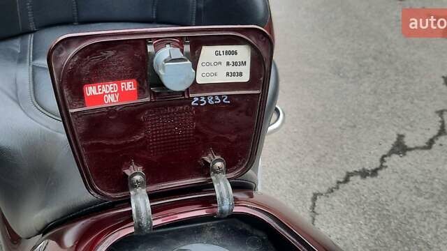 Красный Хонда GL 1800 Gold Wing, объемом двигателя 1.8 л и пробегом 41 тыс. км за 15377 $, фото 24 на Automoto.ua