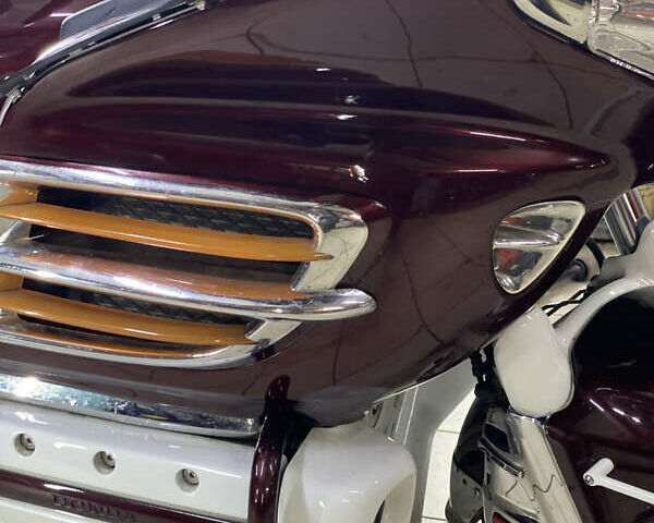 Червоний Хонда GL 1800 Gold Wing, об'ємом двигуна 0 л та пробігом 56 тис. км за 12000 $, фото 6 на Automoto.ua