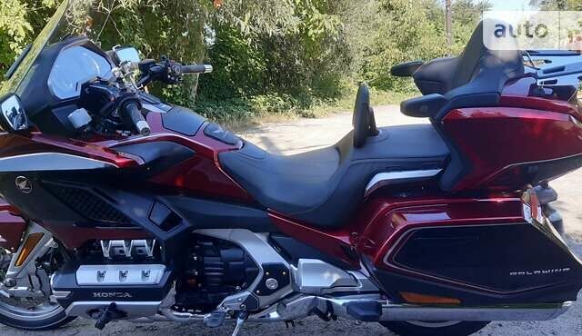 Червоний Хонда GL 1800 Gold Wing, об'ємом двигуна 0 л та пробігом 20 тис. км за 29500 $, фото 9 на Automoto.ua