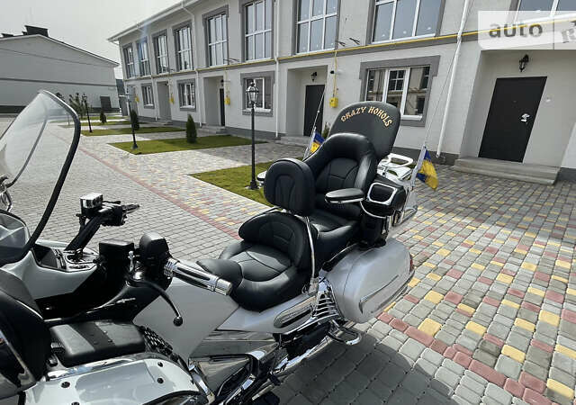 Хонда GL 1800 Gold Wing, объемом двигателя 0 л и пробегом 57 тыс. км за 14000 $, фото 13 на Automoto.ua